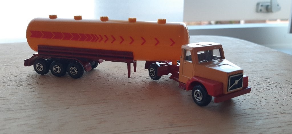 EFSI VOLVO N10/12 TREKKER/TANKTRAILER., Ophalen of Verzenden, Zo goed als nieuw, Bus of Vrachtwagen, Efsi