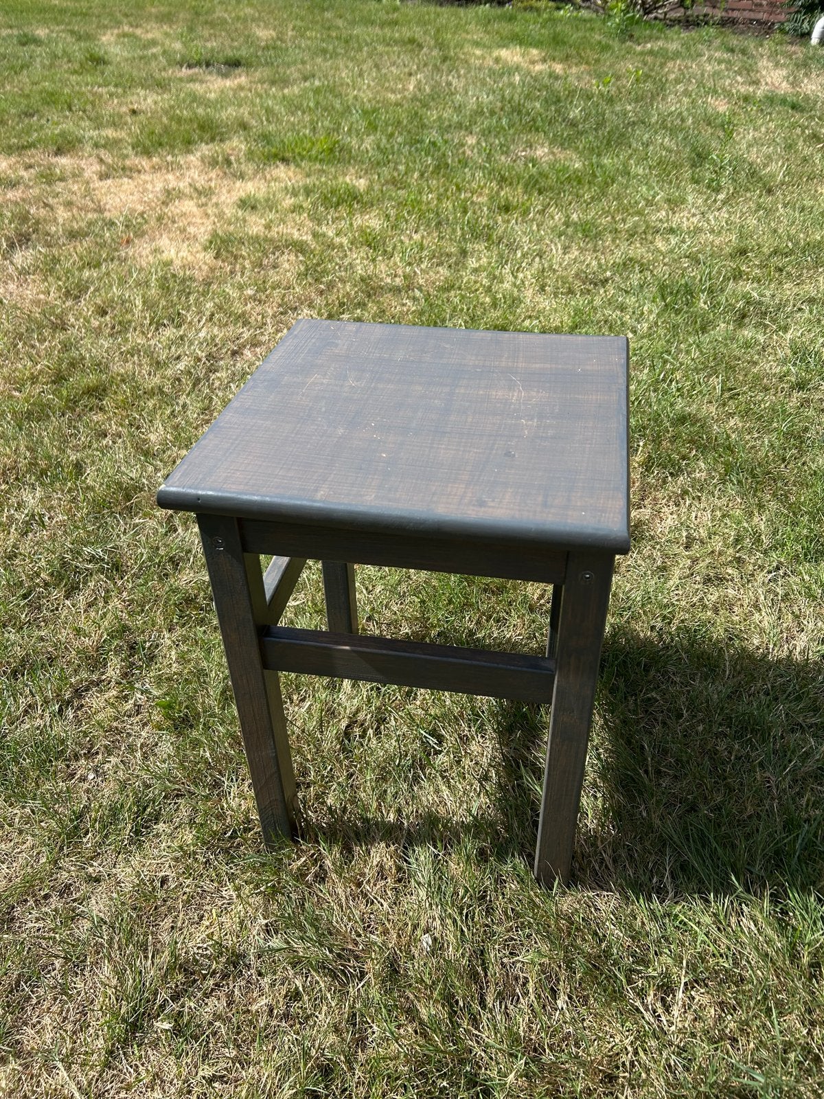 Houten bijzettafel/krukje, donkergrijs, Ophalen, Minder dan 45 cm, Minder dan 55 cm, Gebruikt