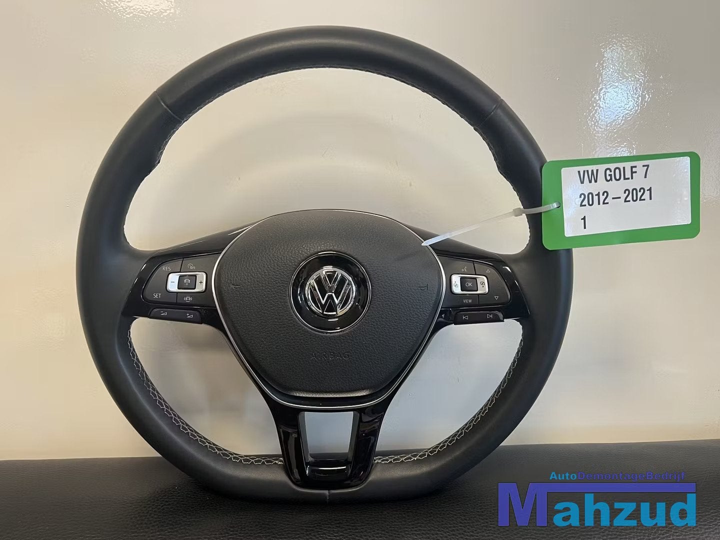 VW GOLF 7 TIGUAN TRANSPORTER Stuurwiel stuur met airbag 2012, Gebruikt, Volkswagen, Volkswagen AG, Berliner Ring 2
38440  Wolfsburg, DE