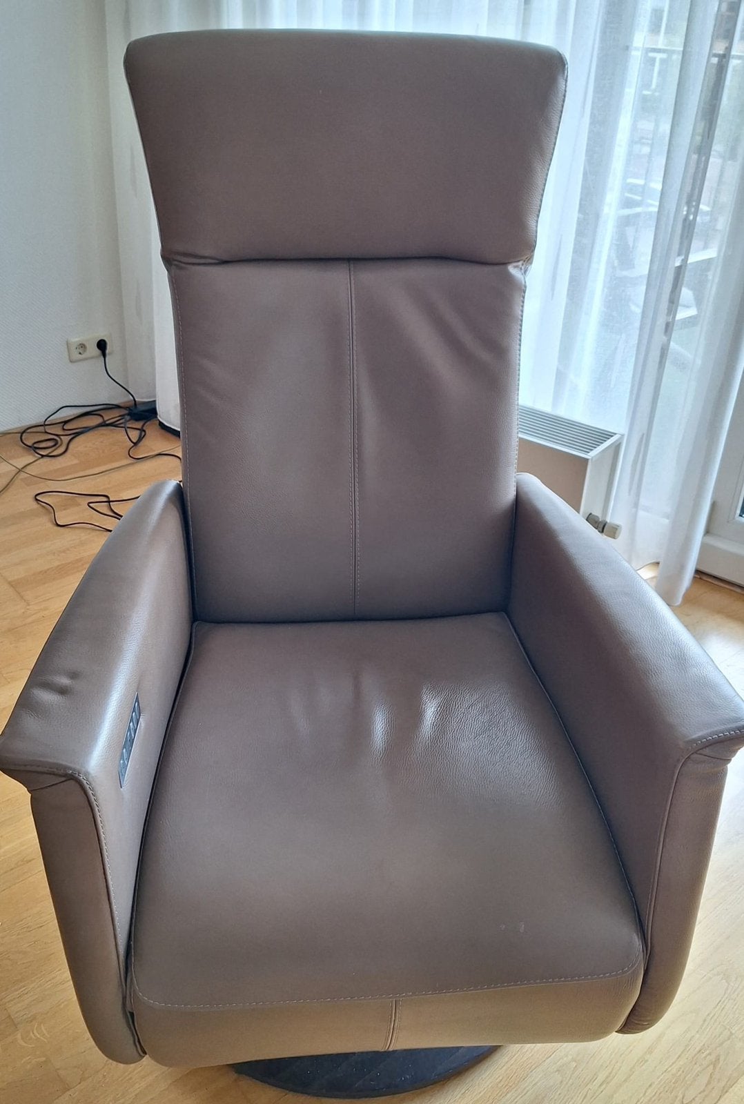 Sta op stoel prominent, Huis en Inrichting, Stoelen, Ophalen, Zo goed als nieuw, Eén