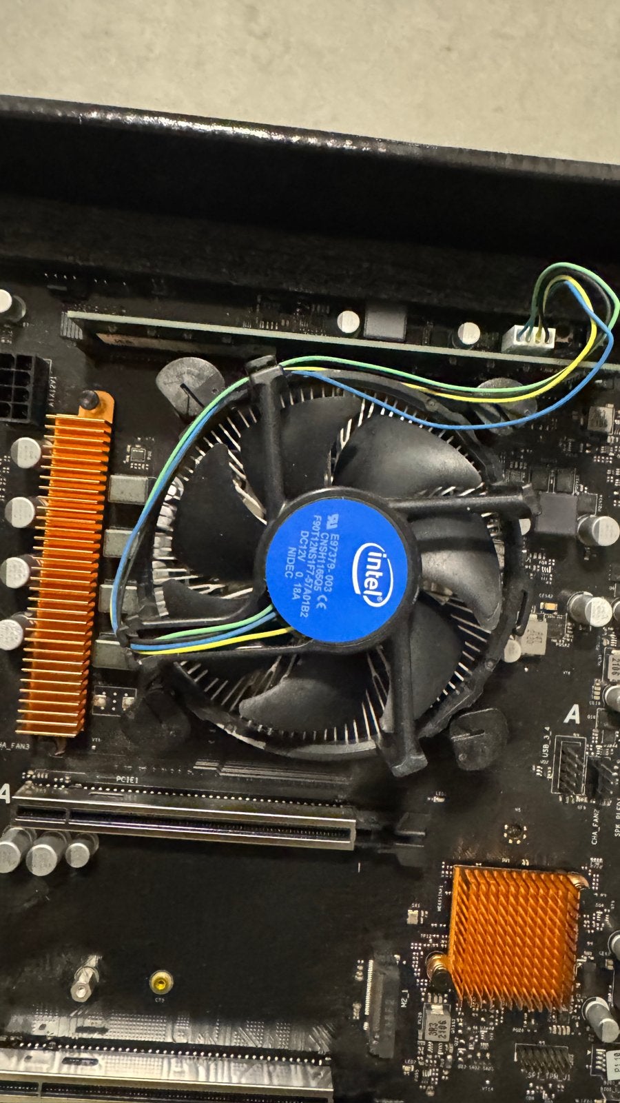 ASRock H510 Pro BTC+ Moederbord met Intel CPU en Koeler, Ophalen of Verzenden, Zo goed als nieuw, Intel, Overige soorten