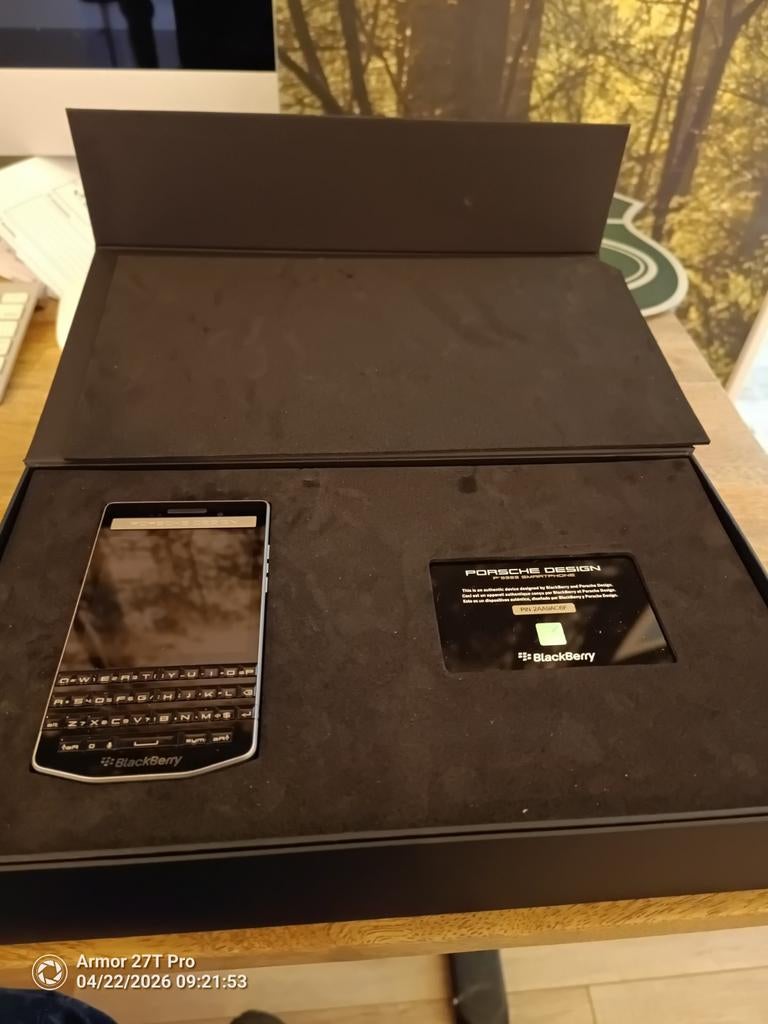 Nieuwe BlackBerry Passport Porsche Design BB OS 10, Telecommunicatie, Mobiele telefoons | Blackberry, Touchscreen, Nieuw, Ophalen of Verzenden