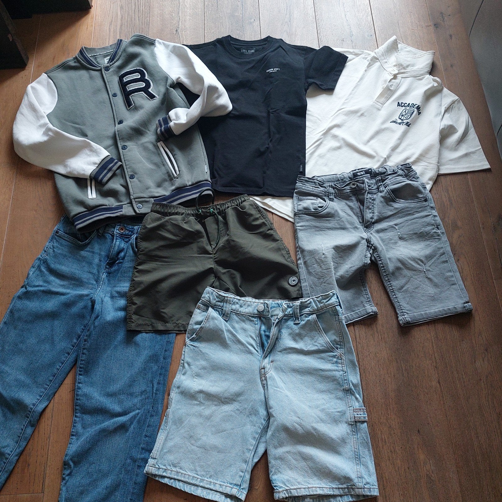 Kledingpakket jongens maat 152-158 (vest, shirts, broeken), Ophalen of Verzenden, Gebruikt, Jongen, Setje