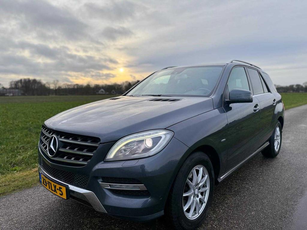 Mercedes-Benz - 2012 - M-klasse - 350 BlueTEC - 23-TLX-5, Automaat, 15 km/l, Gebruikt, Euro 6