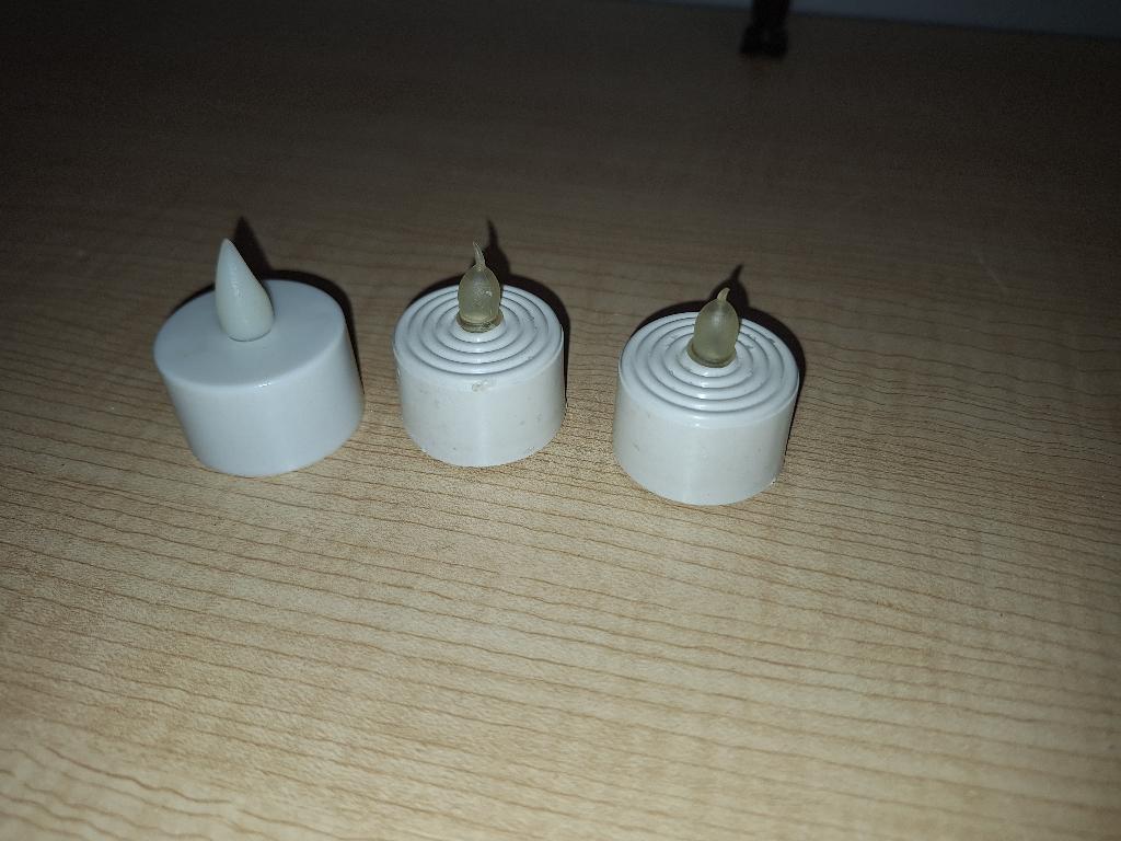led waxinelichtje 4x, Overige materialen, Ophalen of Verzenden, Zo goed als nieuw, Kaars