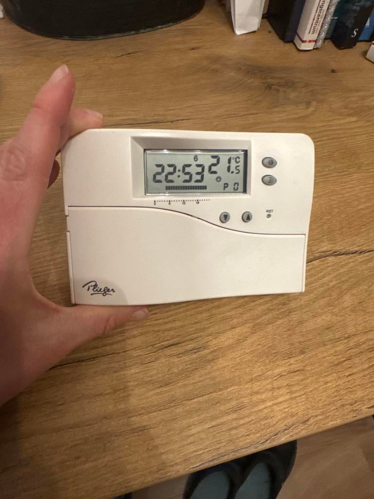 Plieger Milton Klokthermostaat - Programmeerbaar, Ophalen of Verzenden, Gebruikt