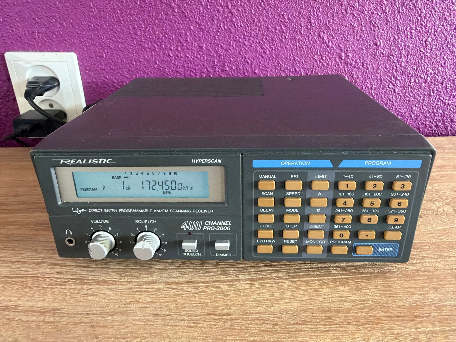 Realistic PRO-2006 Scanner 25-520 & 760-1300 MHz, Telecommunicatie, Scanners, Ophalen of Verzenden, Gebruikt, 500 kanalen of meer