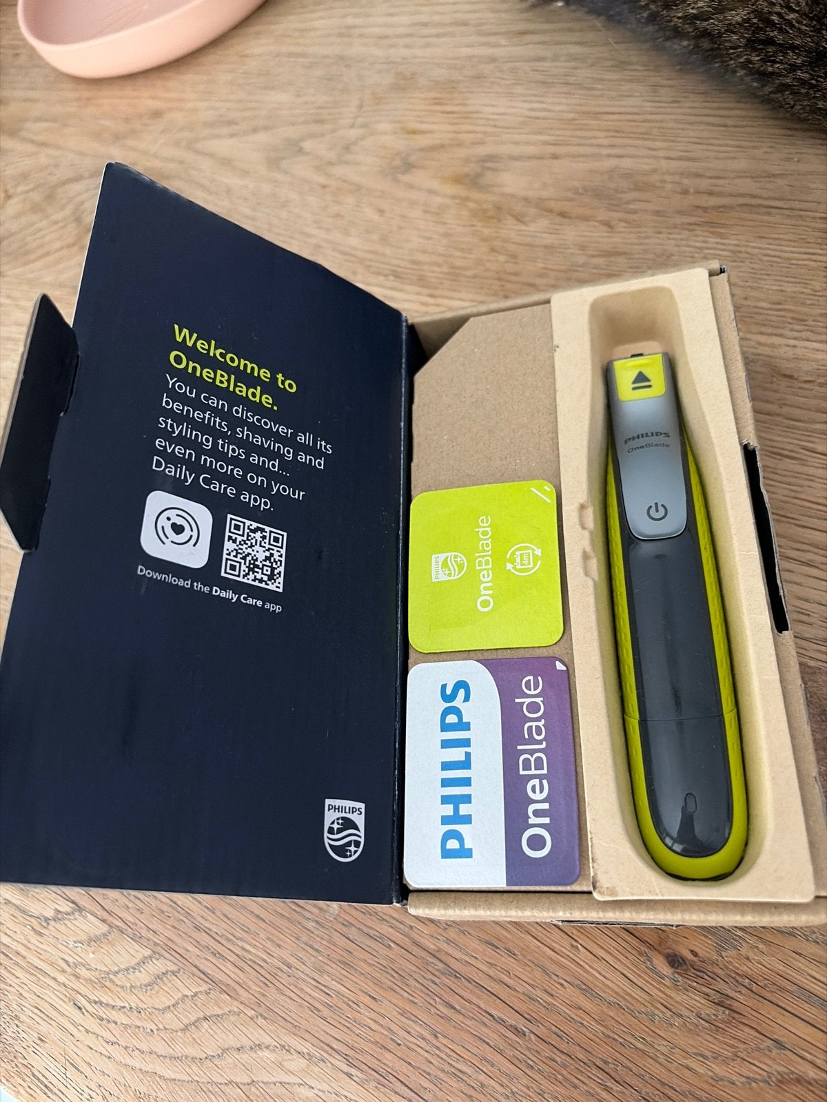 Philips OneBlade - Nieuw in doos, Witgoed en Apparatuur, Persoonlijke-verzorgingsapparatuur, Ophalen of Verzenden, Nieuw, Scheren en Epileren