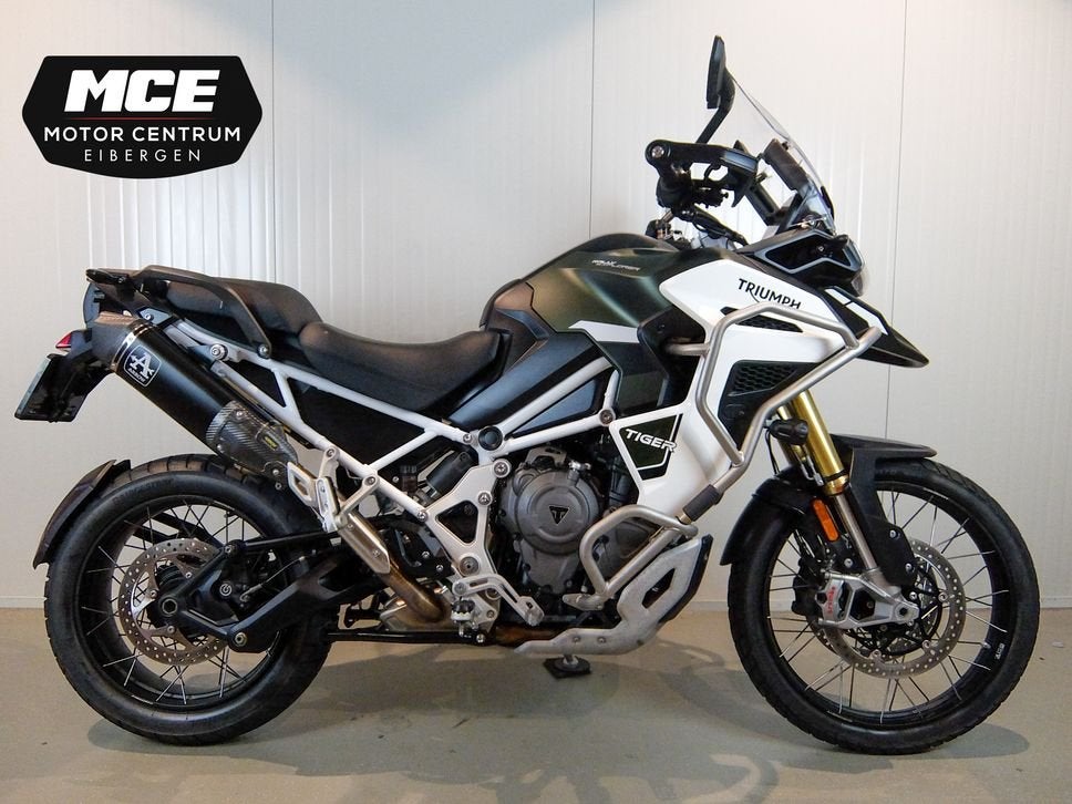 TRIUMPH TIGER 1200 RALLY EXPLORER (bj 2023), 2 cilinders, Motorrijbewijs A, Bedrijf, Onbekend