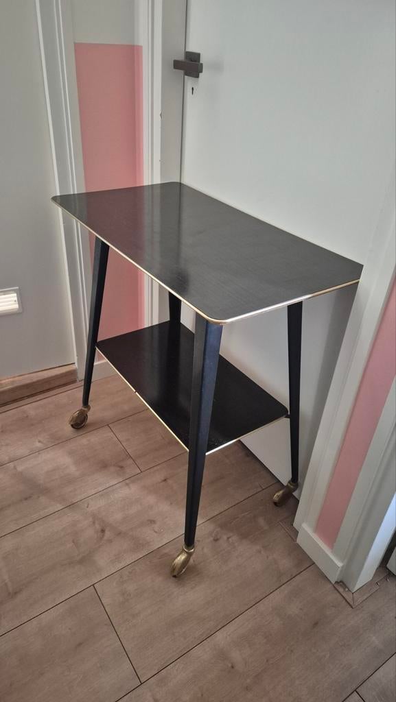 Jaren '60 TV Meubel / Bijzettafel met Wieltjes, Antiek en Kunst, Ophalen