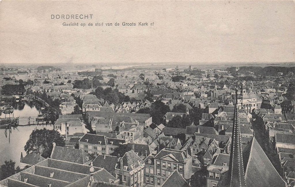 702-215-013 Dordrecht Gezicht Op De Stad Van De Groote Kerk, Verzenden, Voor 1920, Zuid-Holland