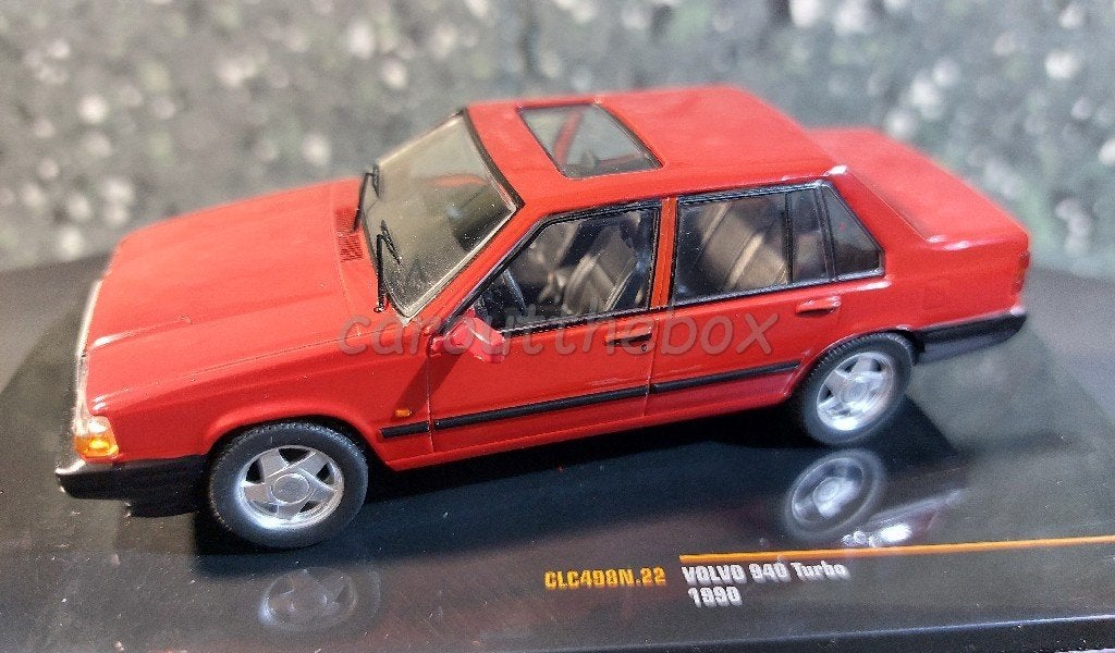 Volvo 940 Turbo 1990 rood 1/43 Ixo V903, Hobby en Vrije tijd, Modelauto's | 1:43, Verzenden, Nieuw, Auto, Overige merken