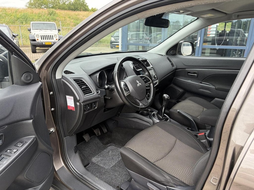 Mitsubishi ASX 1.6 Cleartec Invite+, Auto's, Euro 5, Gebruikt, 4 cilinders, 1590 cc