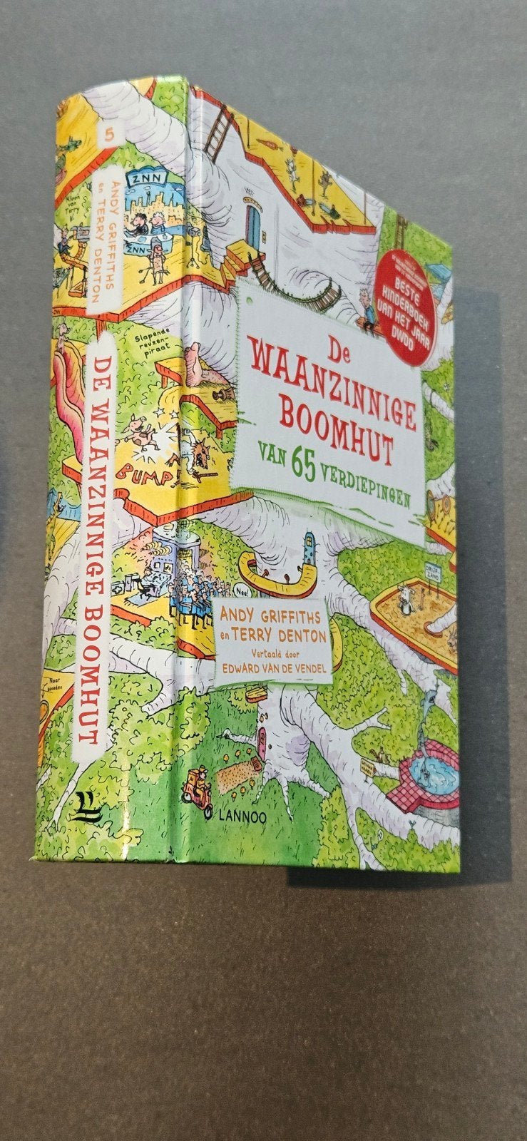 De waanzinnige boomhut van 65 verdiepingen, Boeken, Gelezen, Andy Griffiths en Terry Denton, Ophalen of Verzenden, Fictie