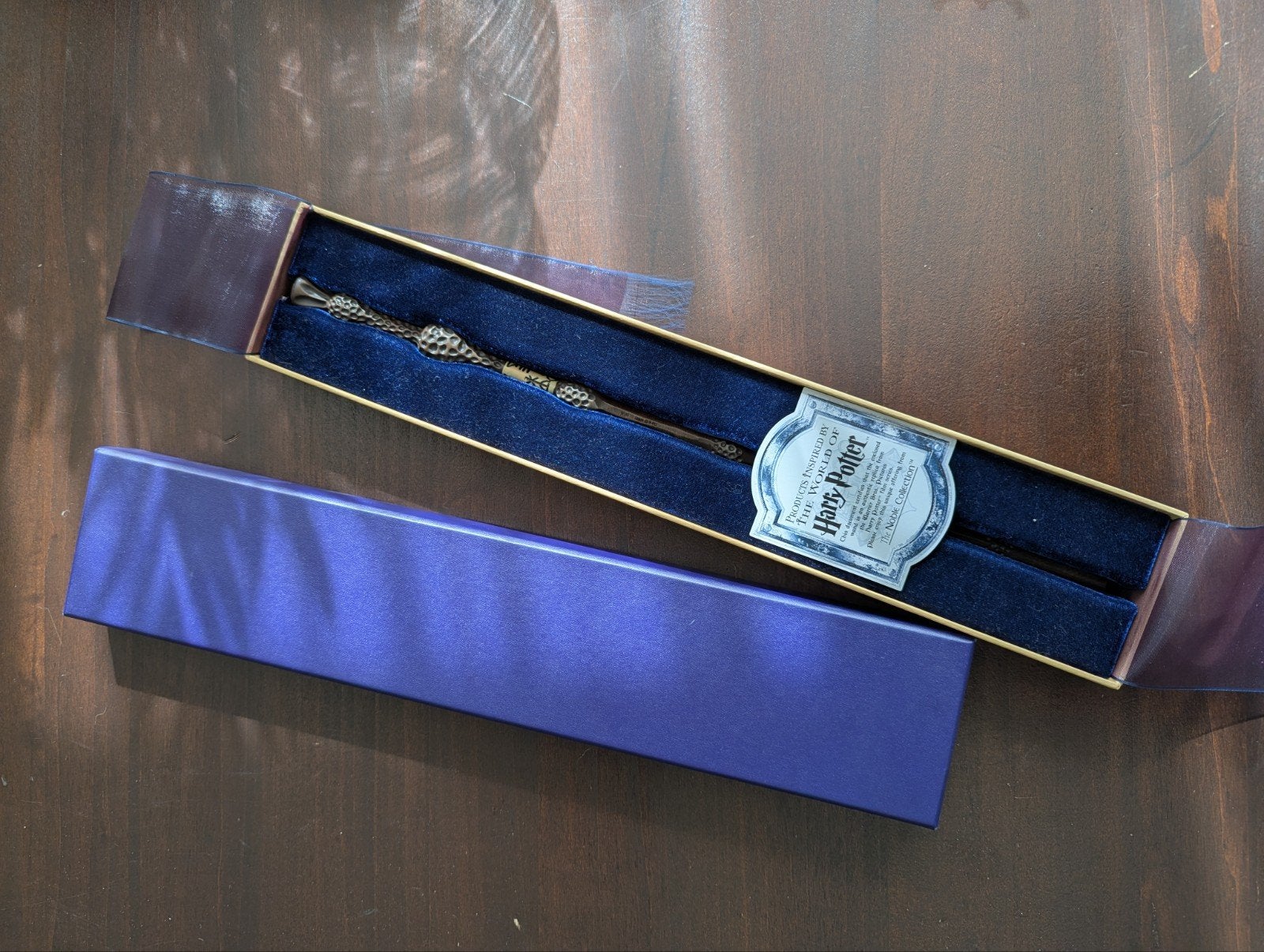 Noble Collection Dumbledore Zegevlier (Harry Potter), Verzamelen, Ophalen of Verzenden, Nieuw, Replica