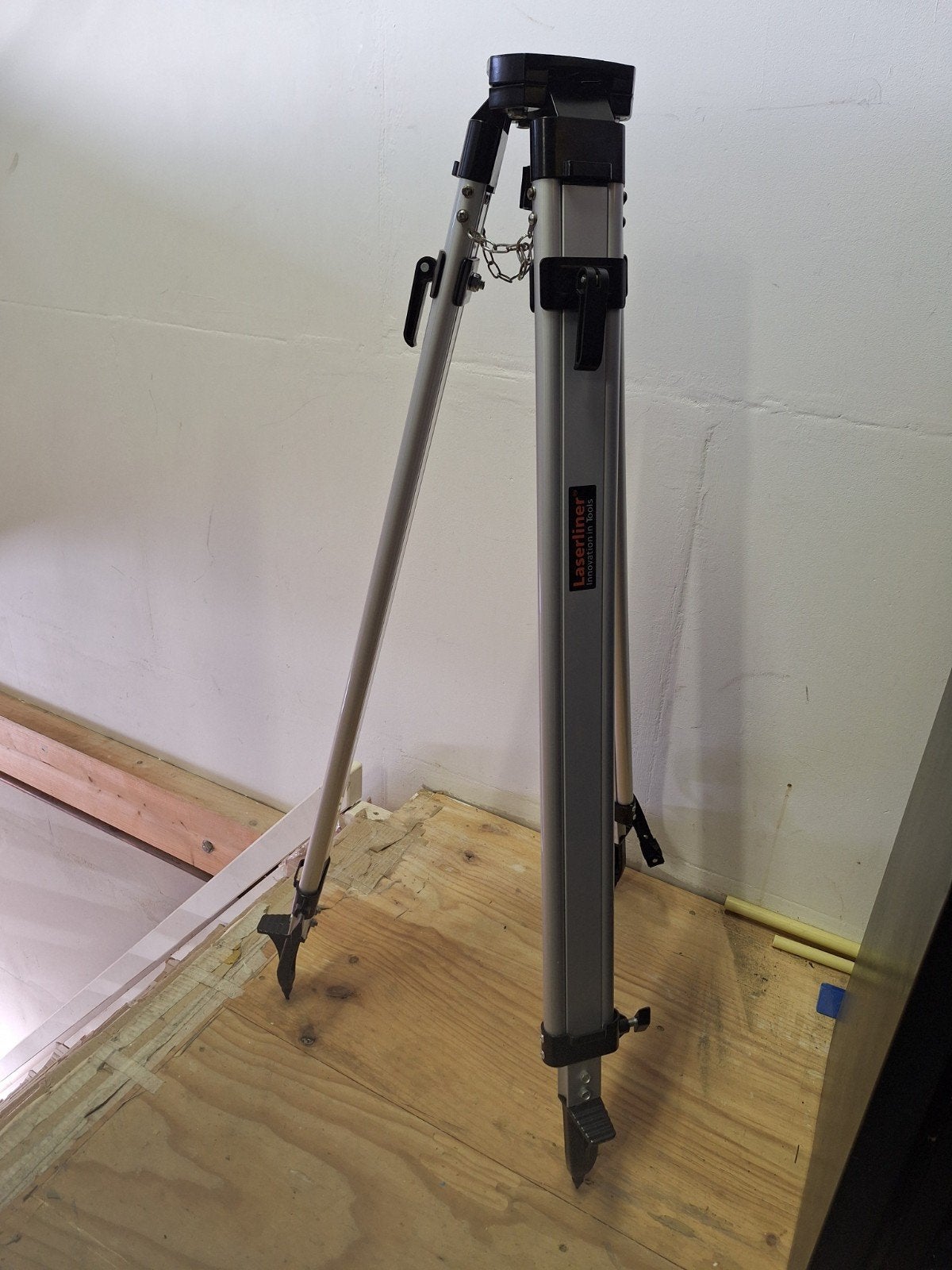 laser statief laserliner, Ophalen of Verzenden, Nieuw, Minder dan 150 ampère, Overige typen