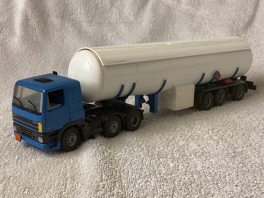 DAF95 vrachtwagen met gastrailer, Ophalen of Verzenden, Zo goed als nieuw, Bus of Vrachtwagen, Tekno