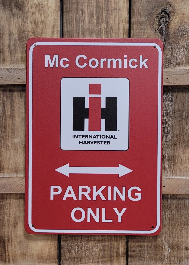 Mc Cormick parking only tractor reclamebord van metaal deco, Verzamelen, Merken en Reclamevoorwerpen, Reclamebord, Info@deconoord.nl