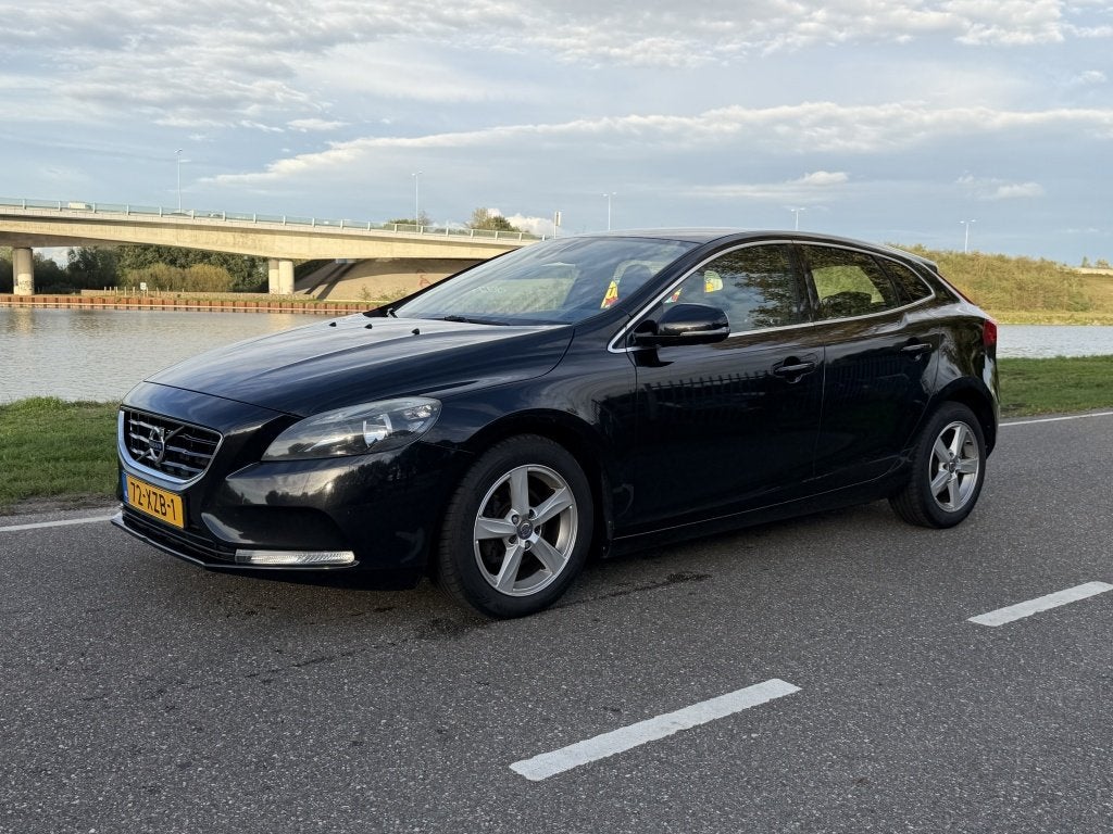 Volvo V40 1.6 D2 Momentum (bj 2012), Auto's, Euro 5, 28 km/l, Gebruikt, 4 cilinders