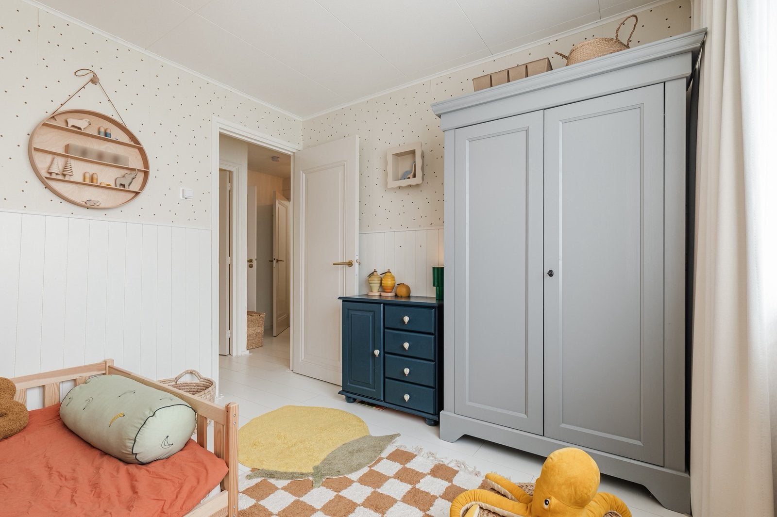 Woood Isabel opbergkast / kledingkast grijsblauw, Ophalen, 100 tot 150 cm, Zo goed als nieuw, 25 tot 50 cm