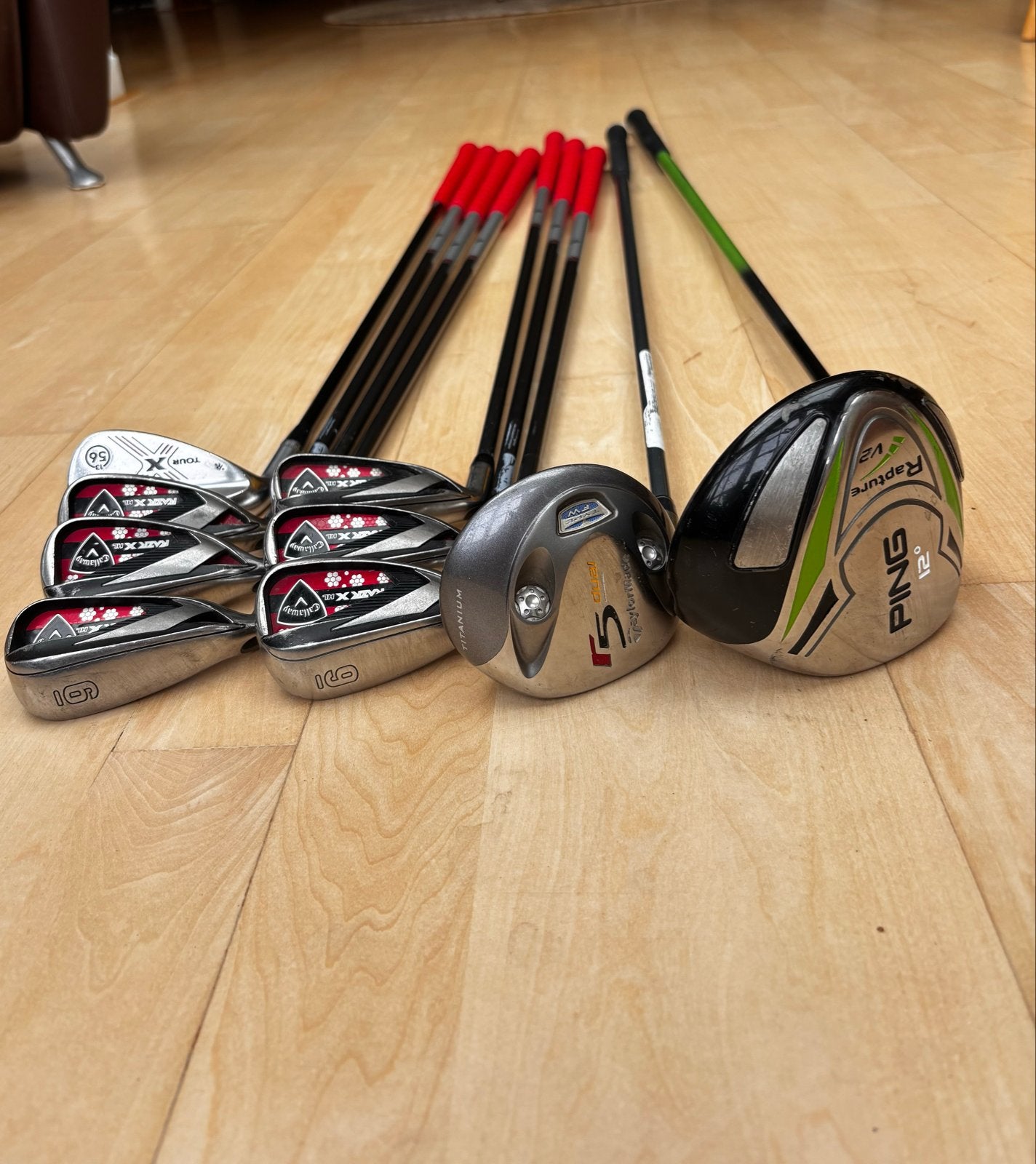linkshandige golfset: Callaway ijzers, Ping driver & meer, Sport en Fitness, Golf, Ophalen, Gebruikt, Set, Callaway