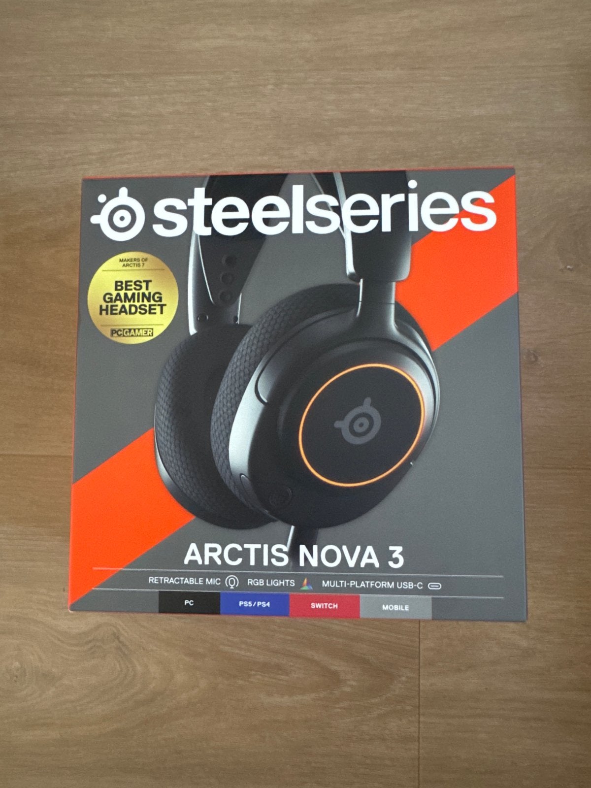 SteelSeries Arctis Nova 3 Gaming Headset - Zo goed als nieuw, Ophalen of Verzenden, Zo goed als nieuw, Over oor (circumaural)