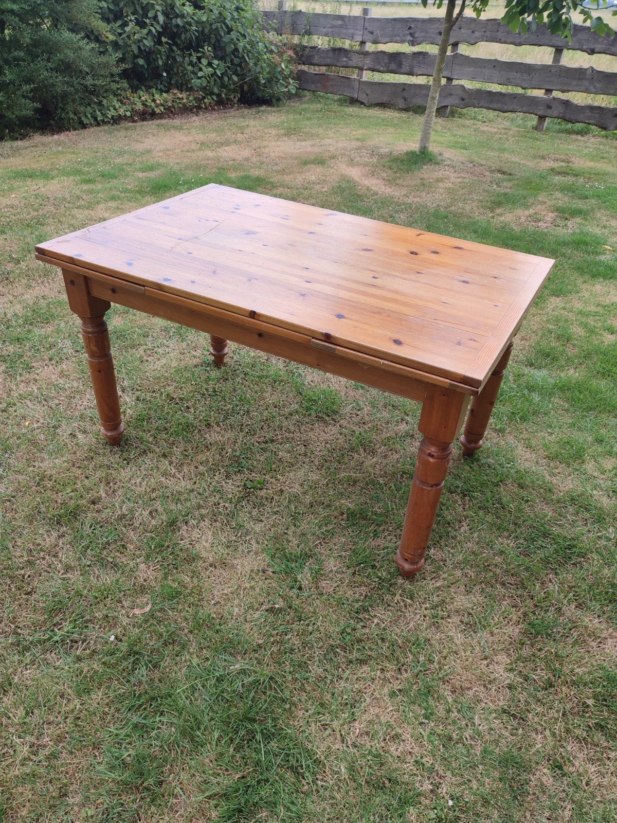 degelijke grenen houten (uitschuifbare) tafel, Ophalen