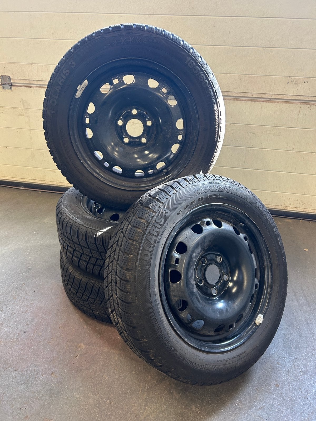 VW polo winterset 15 Inch 5x100, Ophalen, Gebruikt, Skoda