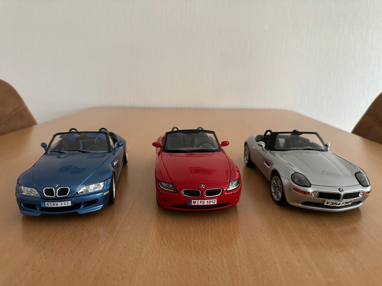 Set van 3 BMW modelauto's – 1:18 – Z3, Z4 en Z8