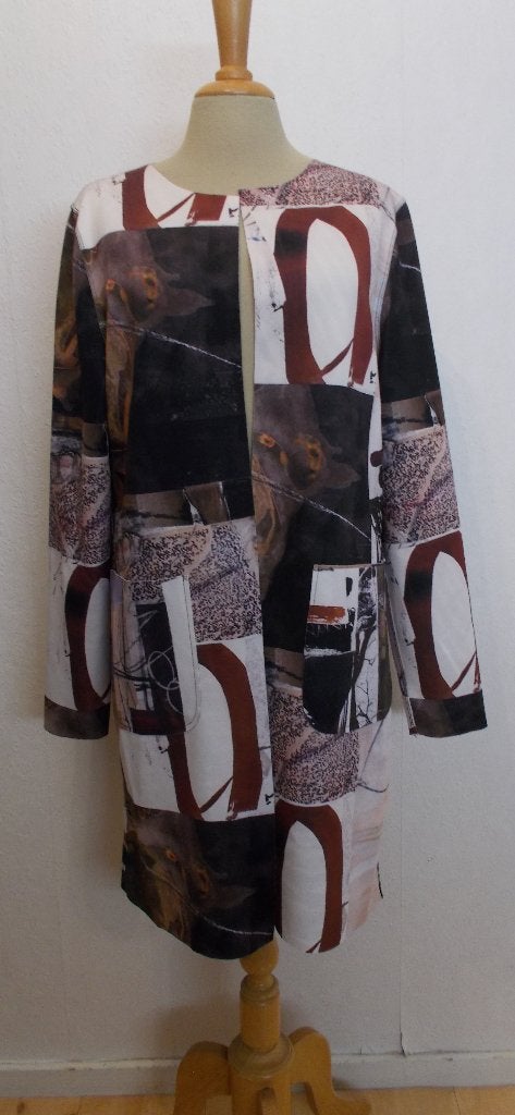 Dubbel zijdig draagbaar lang print vest van Lizzy & Co! L, Kleding | Dames, Tops, Bruin, Verzenden, Maat 42/44 (L), Zo goed als nieuw