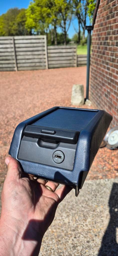 Middenconsole opbergvak met roldeksel - Mercedes-Benz, Ophalen, Mercedes-Benz