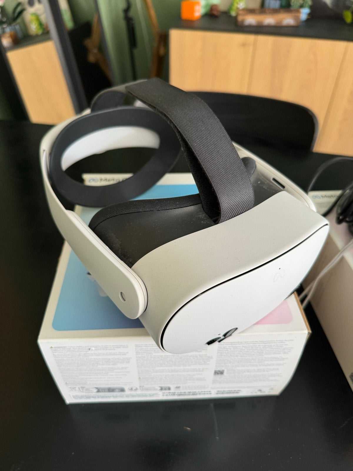 Meta Quest 3s 128GB met oculus link kabel en elite strap, Verzenden, Zo goed als nieuw, VR-bril, Overige platformen