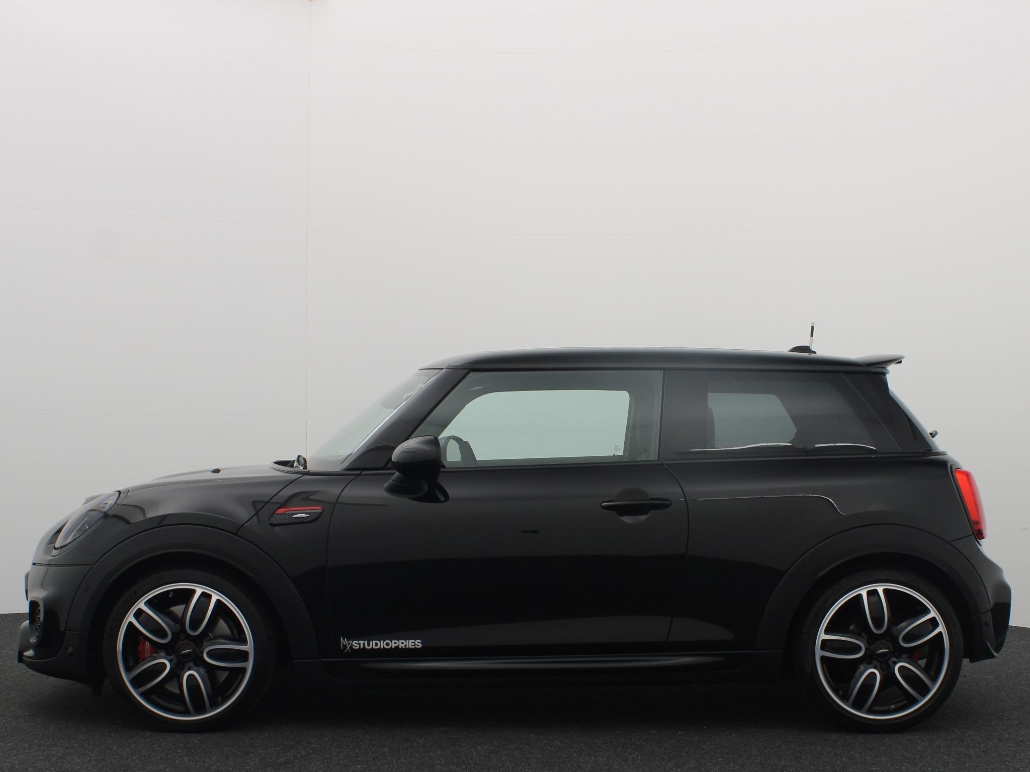 MINI 3-Deurs 2.0 John Cooper Works Chili ORIG NLD / PANORAMA, Auto's, 1998 cc, 1195 kg, Gebruikt, 4 cilinders