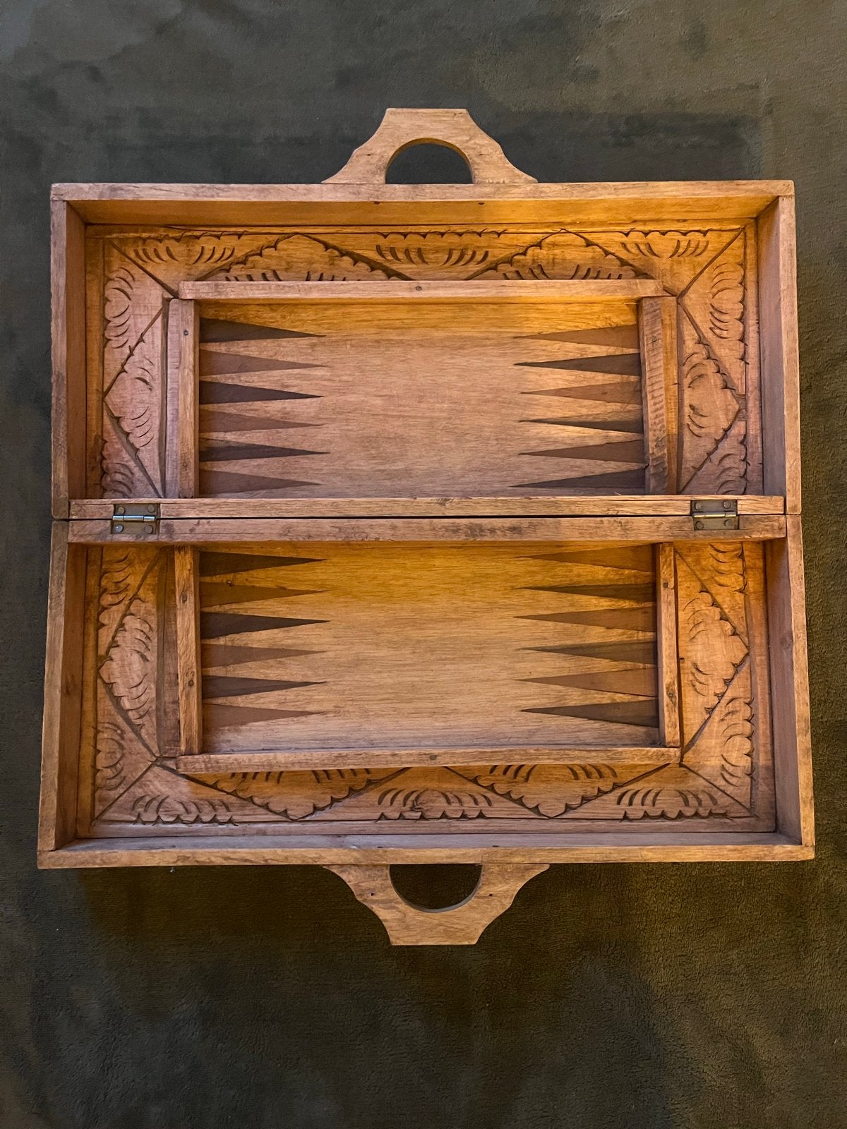 Aziatisch Handgesneden Houten Schaak & Backgammon Bord, Een of twee spelers, Ophalen, Gebruikt