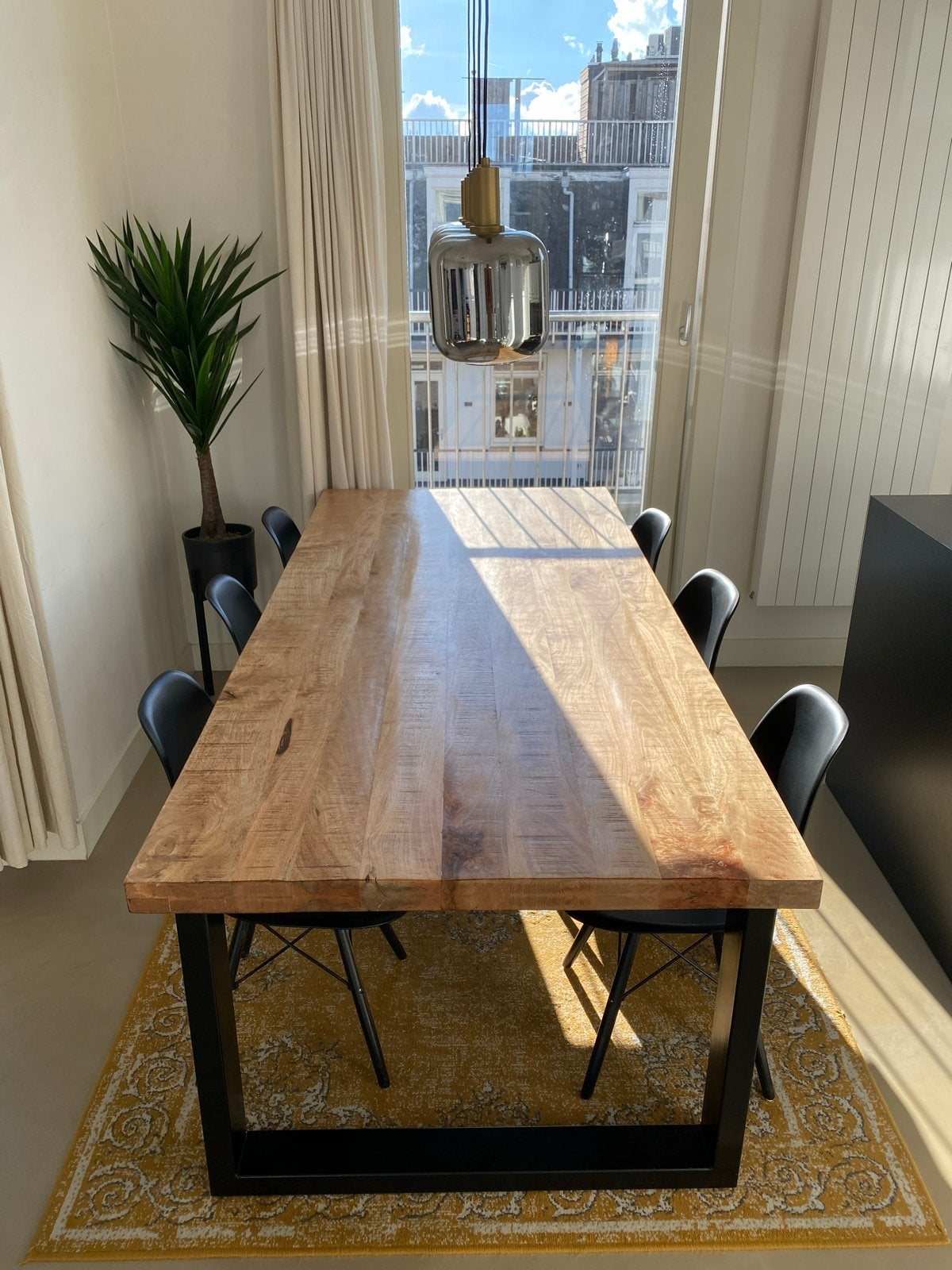 Robuuste mangohouten eettafel met metalen onderstel 220/ 100, Ophalen, 50 tot 100 cm, Vijf personen of meer, Rechthoekig