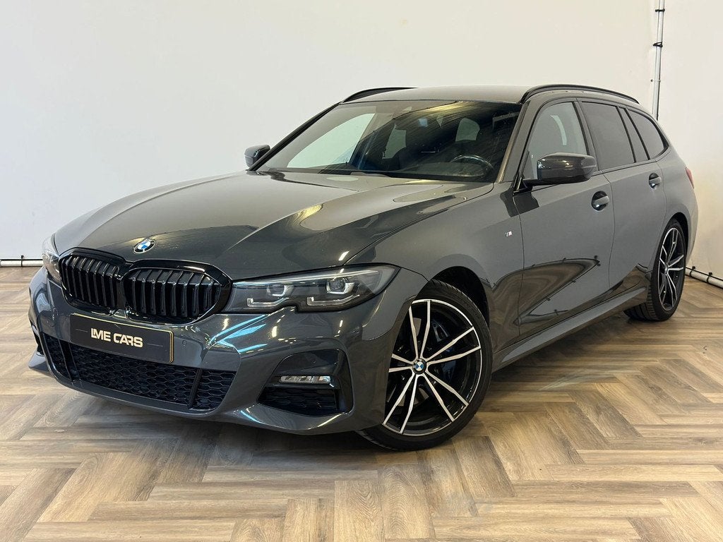 BMW 3-serie Touring 318i Business Edition|M-PAKKET|HUD|NAP|I, Auto's, BMW, Automaat, 1998 cc, Achterwielaandrijving, Gebruikt