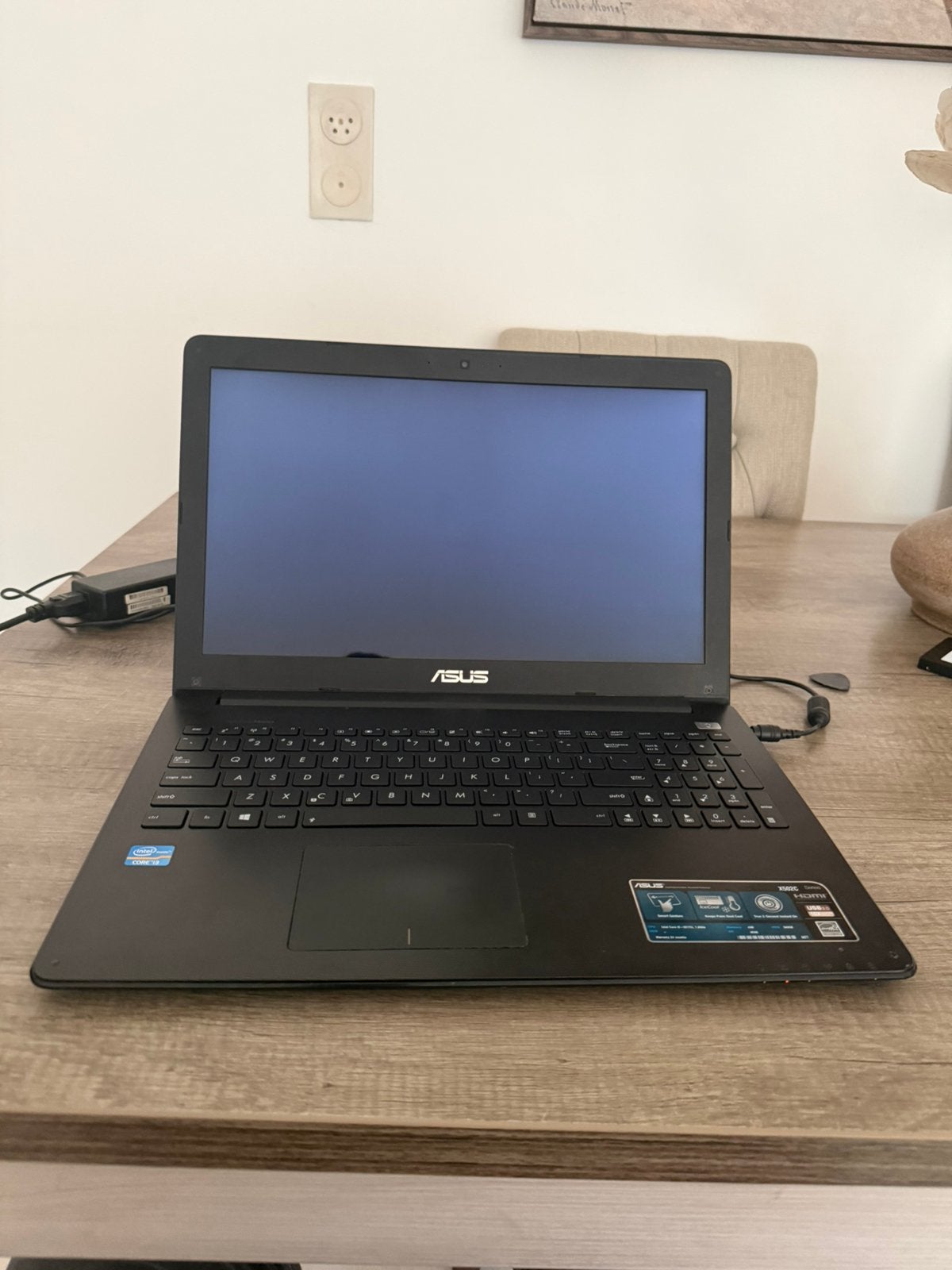 Asus i3 laptop, Computers en Software, Windows Laptops, Ophalen of Verzenden, Zo goed als nieuw, 15 inch, 2 tot 3 Ghz
