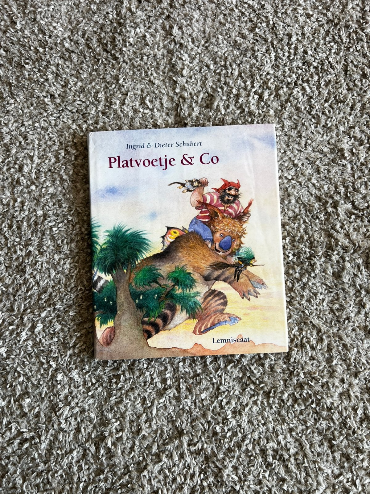 Platvoetje & Co - Ingrid & Dieter Schubert, Boeken, Ophalen of Verzenden, Zo goed als nieuw, Fictie algemeen