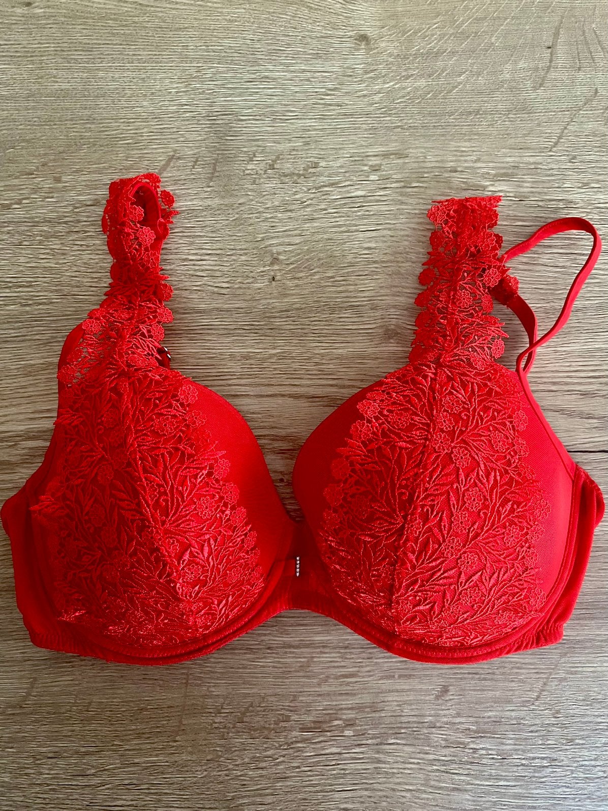 Marie jo 80E voorgevormd rood kant, Verzenden, BH, Rood