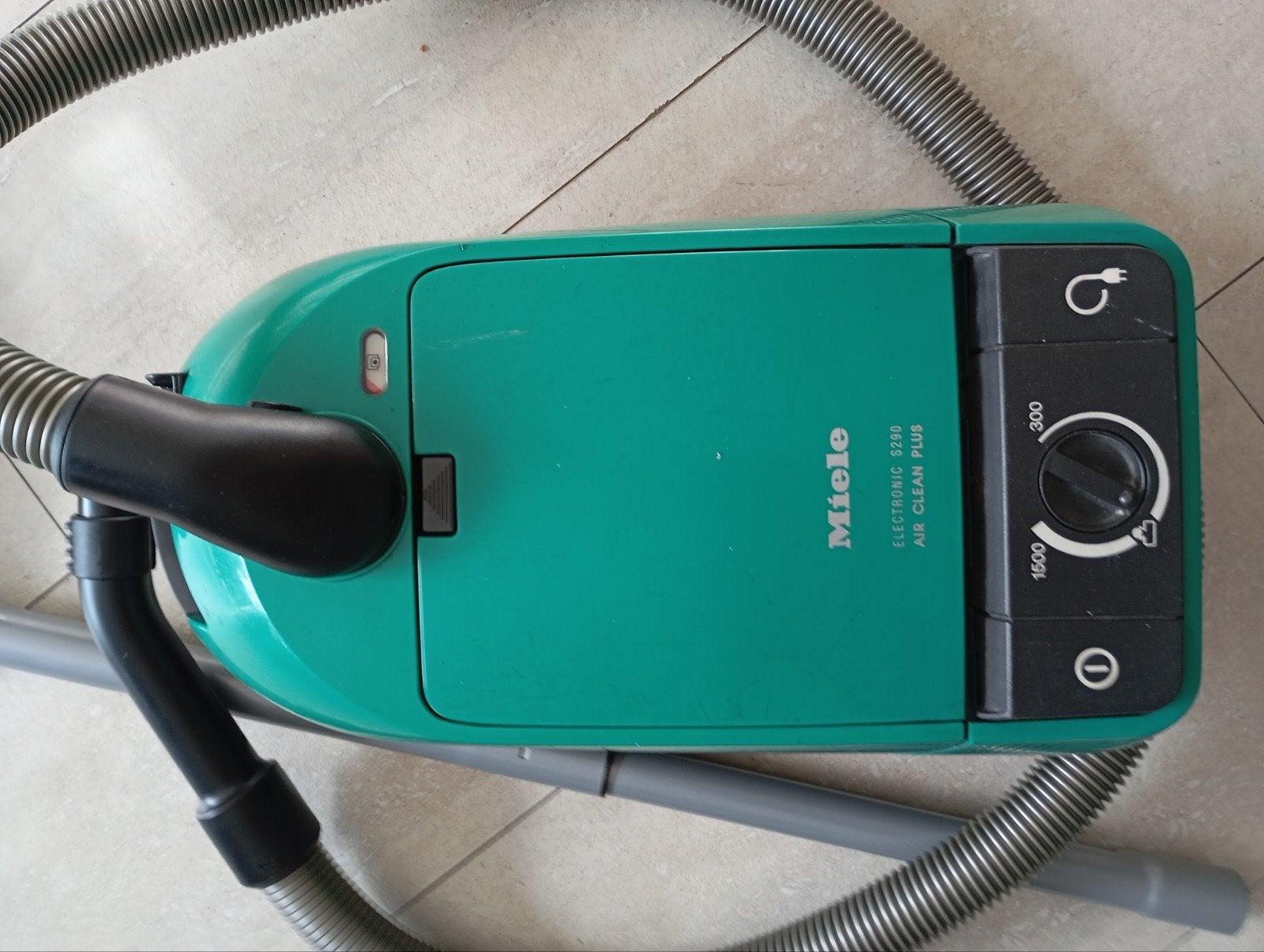 stofzuiger Miele airclean 1500 watt. 65 eury, Witgoed en Apparatuur, Ophalen of Verzenden