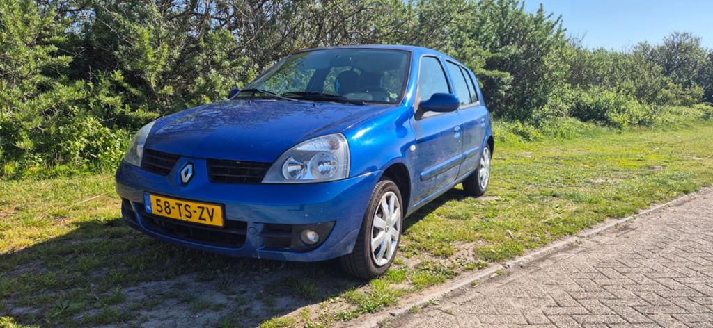 Renault Clio 1.2 16V E4 2007 Blauw, Auto's, Renault, Particulier, Clio, Airbags, Airconditioning, Benzine, C, Hatchback, Handgeschakeld