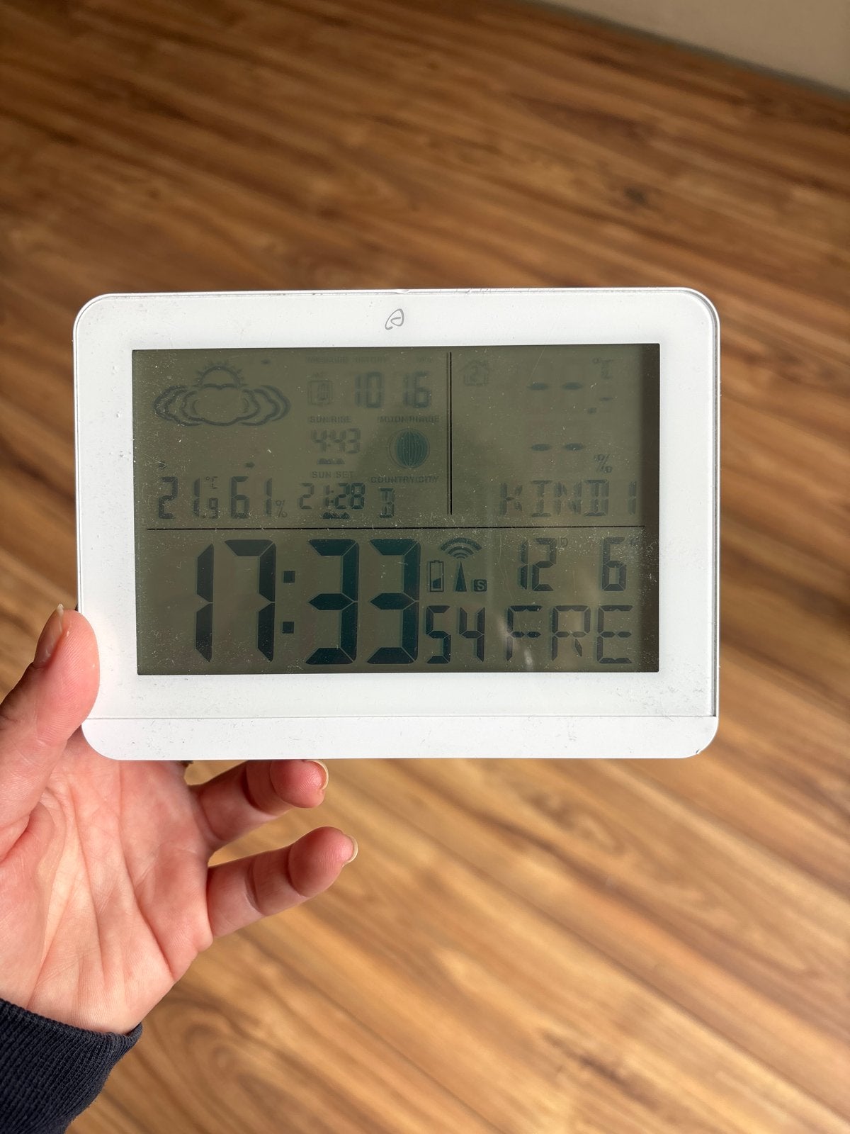 Digitaal weerstation met tijd en temperatuurweergave, Ophalen of Verzenden, Gebruikt, Weerstation