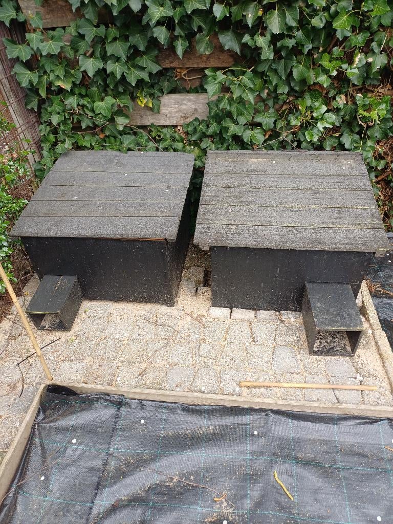 Egelhuisjes, Ophalen