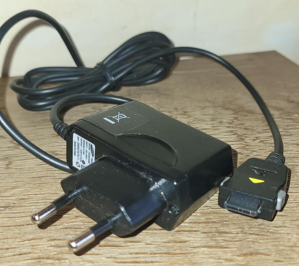Samsung - Zwarte reisoplader - Model TAD037EBE., Ophalen of Verzenden, Zo goed als nieuw, Samsung