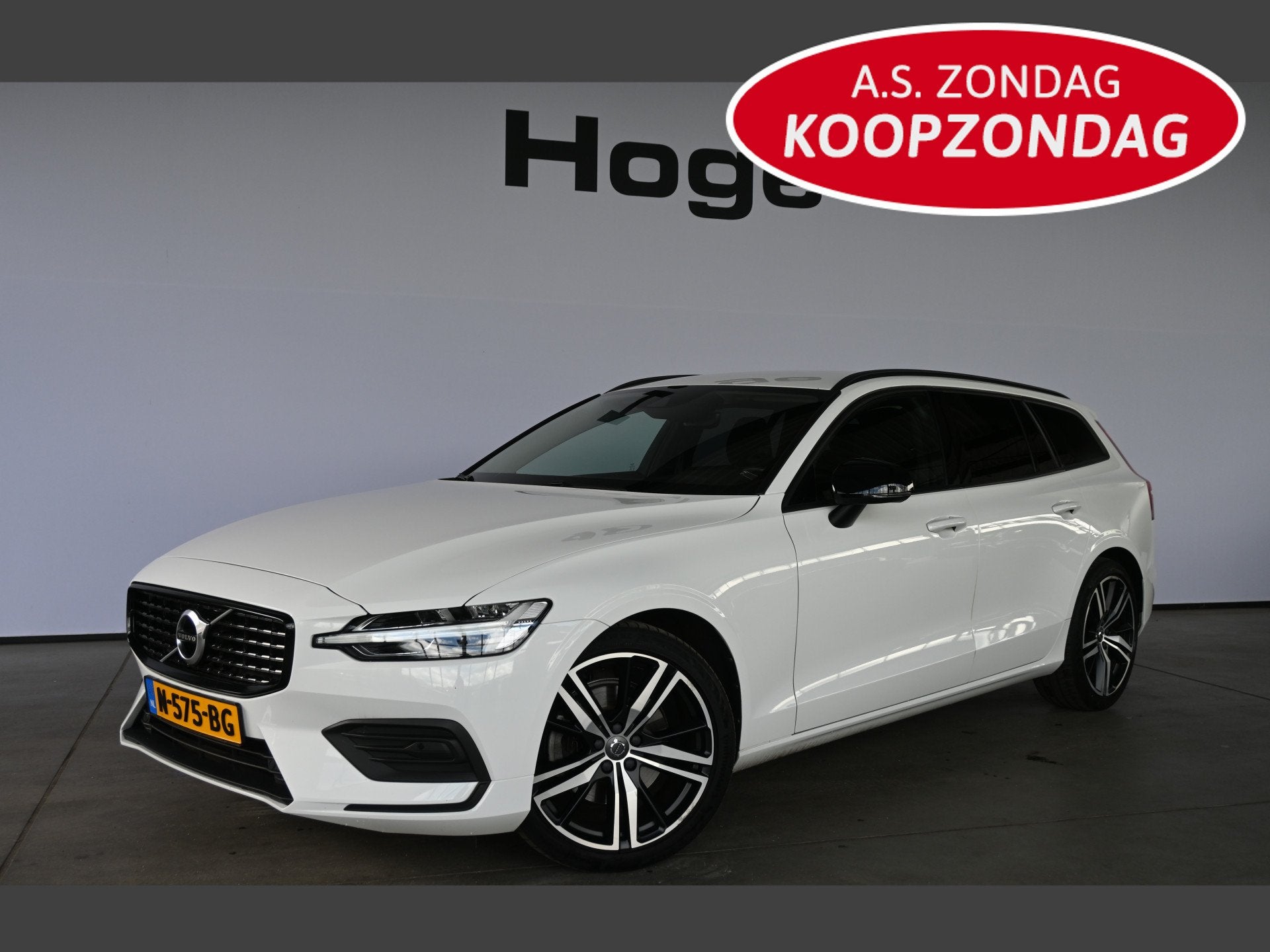 Volvo V60 2.0 B3 Advantage Sport Pack Navigatie Stuur/Stoelv, Stof, 4 cilinders, Wit, Origineel Nederlands