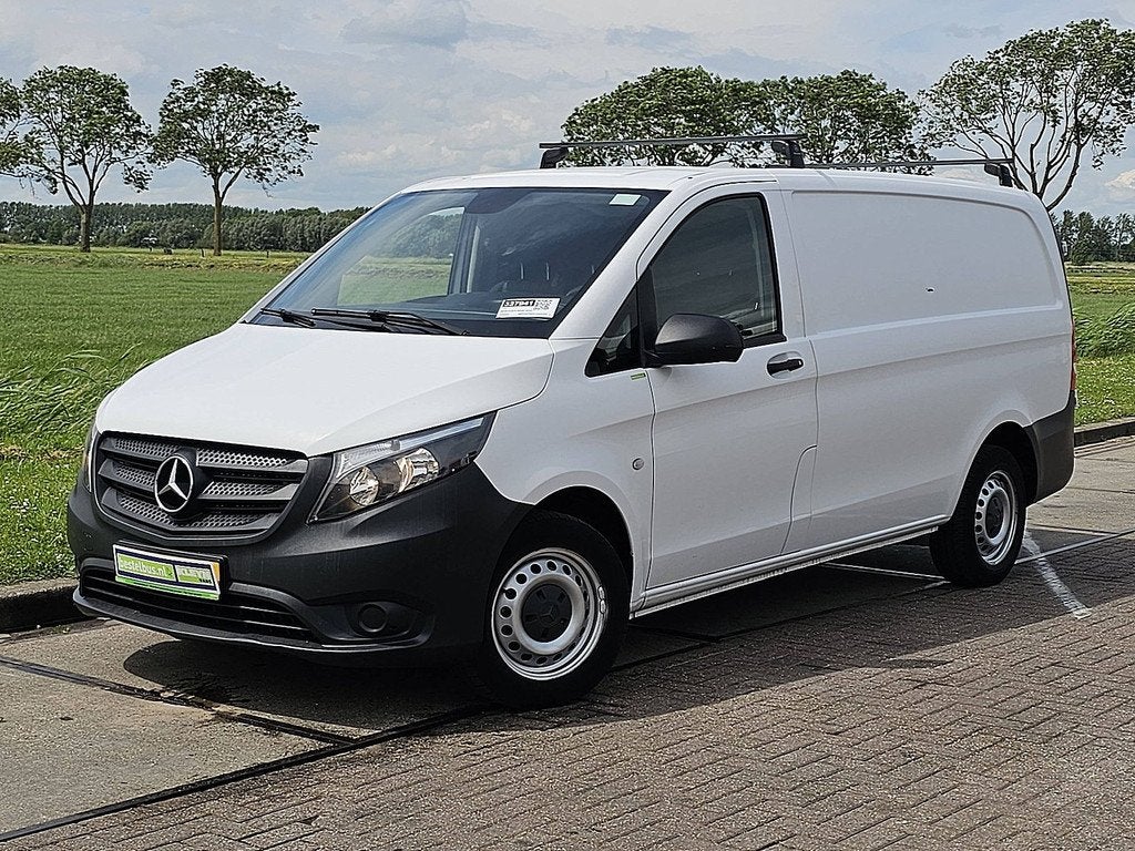 MERCEDES-BENZ VITO 111 ac euro6, Auto's, 1826 kg, Gebruikt, Euro 6, Wit
