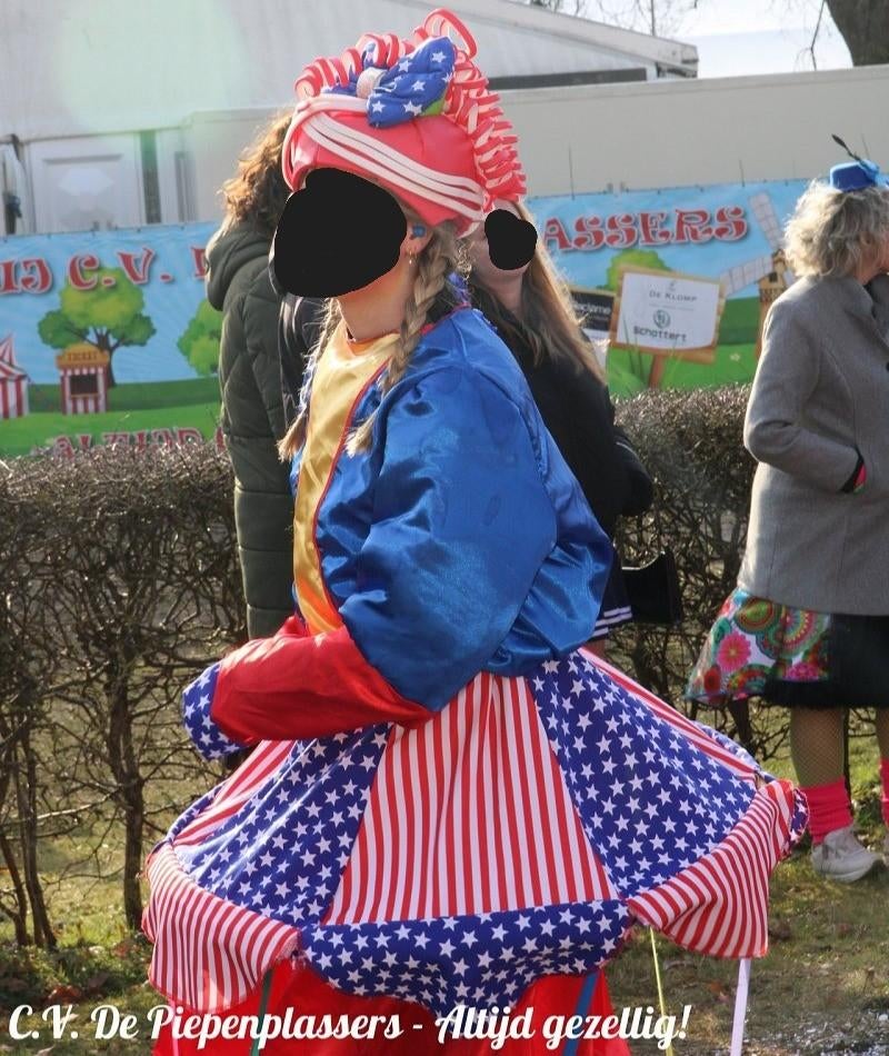 40 mooie carnavals pakken te koop, Kleding | Dames, Carnaval, Zo goed als nieuw, Kleding, Ophalen