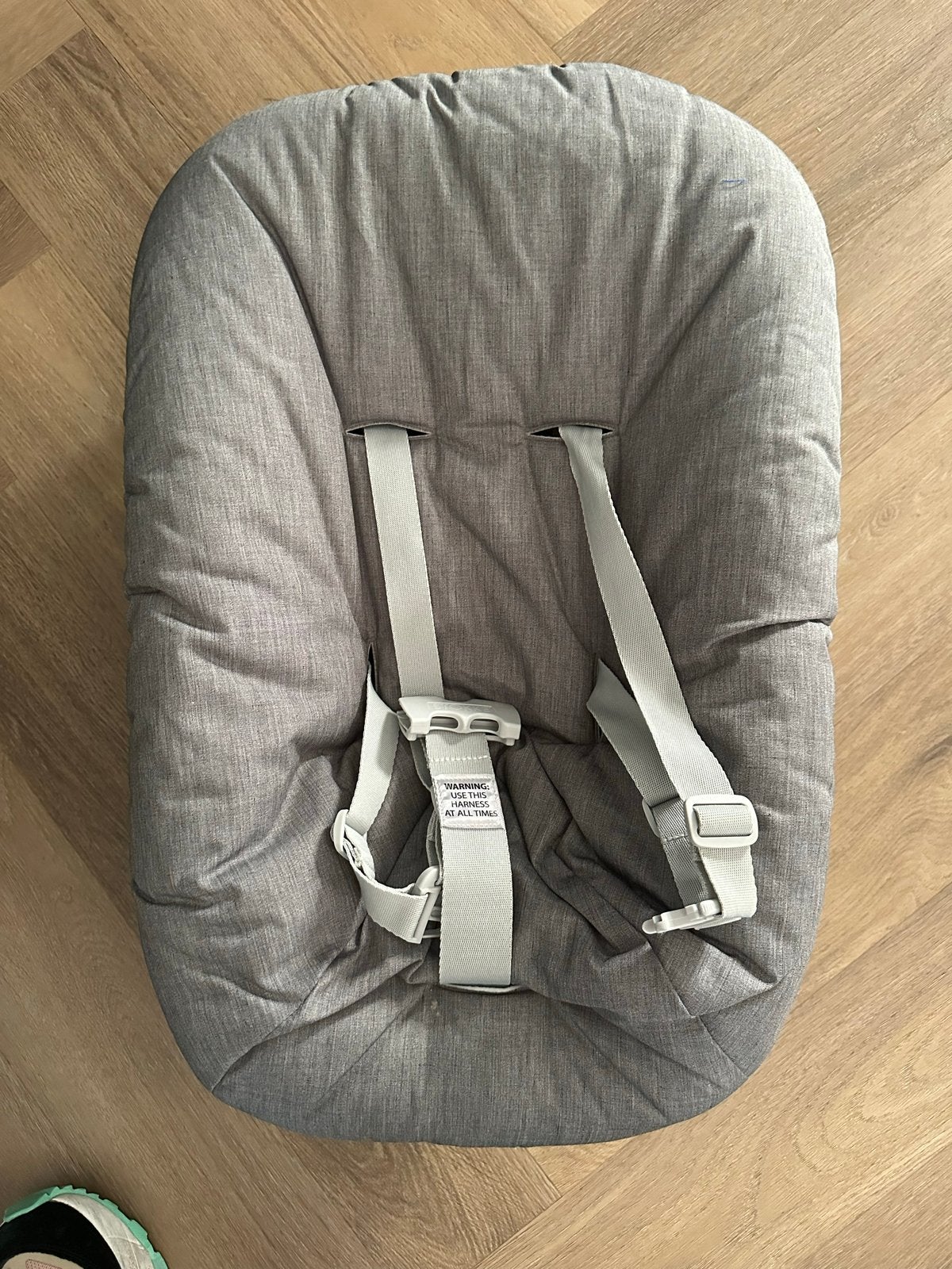 Nieuwe Stokke Newborn set Tripp Trapp - Grijs, Kinderen en Baby's, Ophalen of Verzenden, Nieuw, Overige typen, Gordel(s)