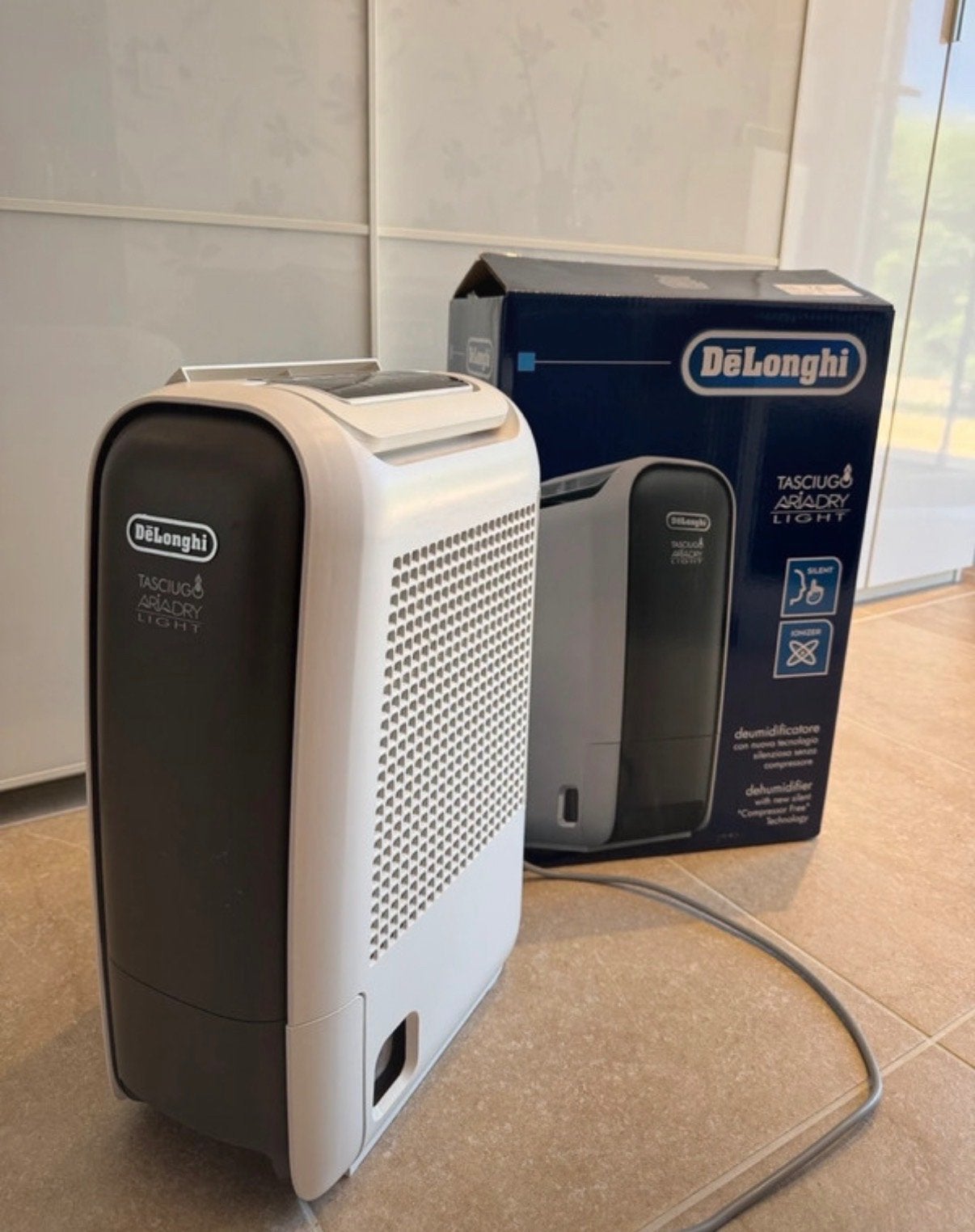 De'Longhi Tasciugo AriaDry Light DNS65 Luchtontvochtiger, Ophalen of Verzenden, Nieuw
