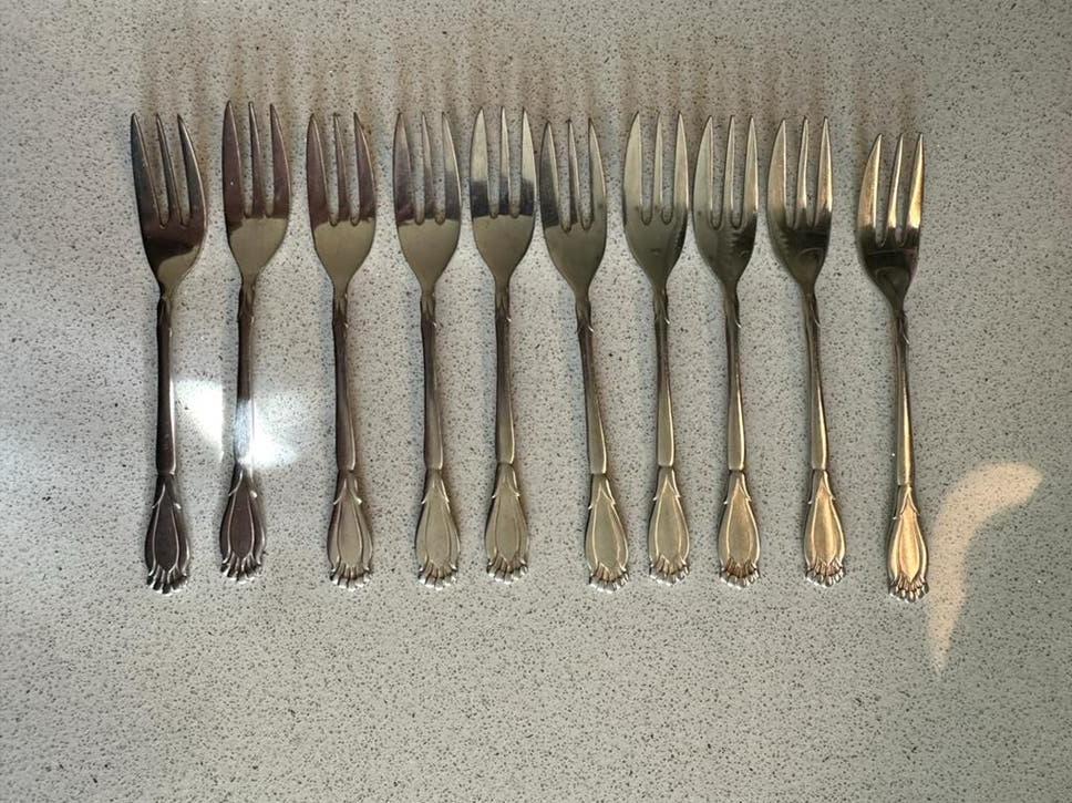Set van 10 gebaksvorkjes Gero Zilmeta, Huis en Inrichting, Keuken | Bestek, Ophalen of Verzenden, Zo goed als nieuw, Rvs of Chroom